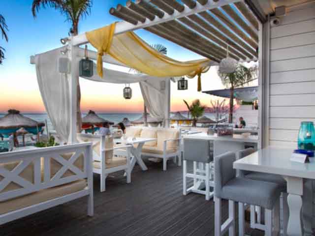 Kahlua Sea View Suites - 