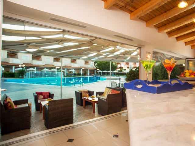 Zefyros Eco Resort - 