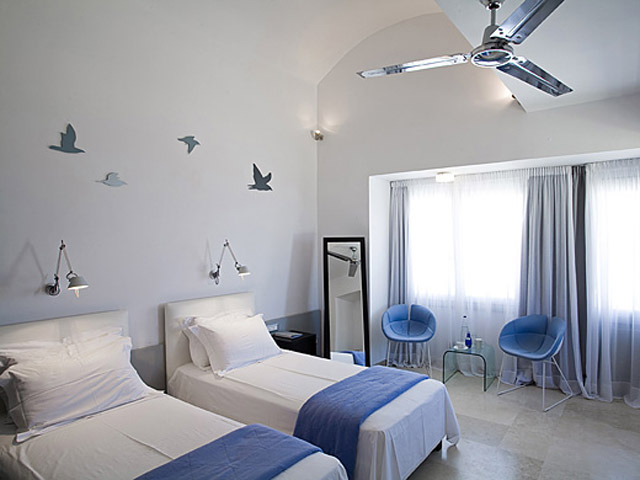 The Majestic Hotel Santorini - 