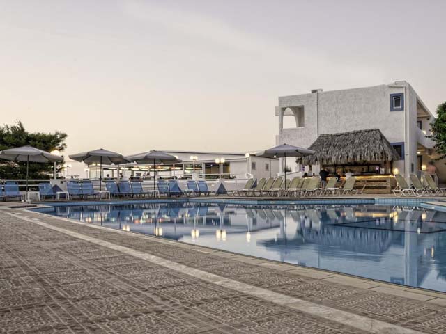 Akoya Resort Hotel - 