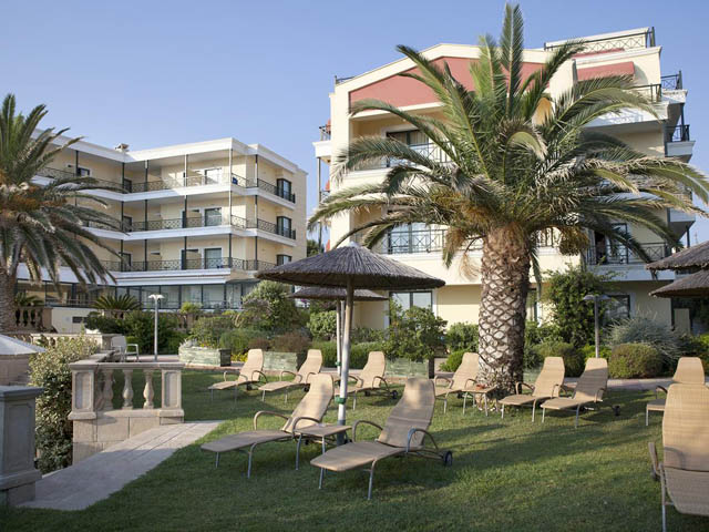 Ramada Attica Riviera Hotel - 