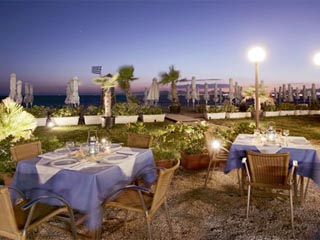 Poseidon Athens Hotel - Beach Taverna