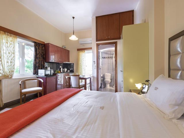 Irida Resort Suites - 