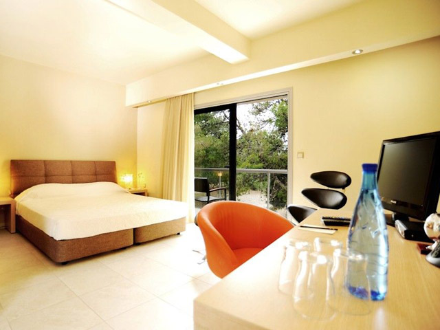 Sikyon Coast Hotel and Resort - 