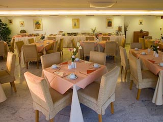 Airotel Achaia Beach Hotel - Restaurant