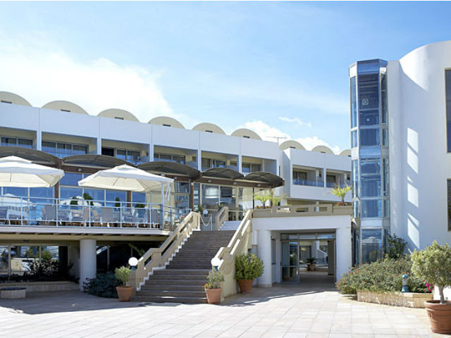 Thalassa Beach Resort (Adults Only) - 