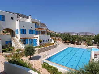 Eleni Villas - Swimming Pool