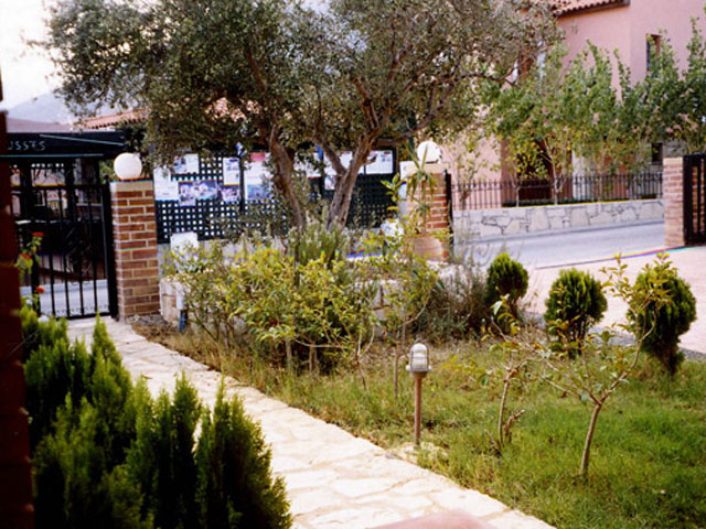 Neriides Villas - Exterior View