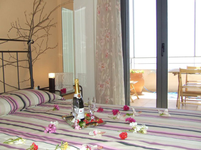 Anemos Luxury Villas - Bedroom