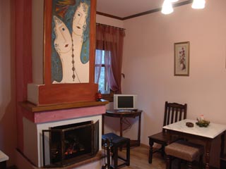 Archontiko Mesohori - Fireplace