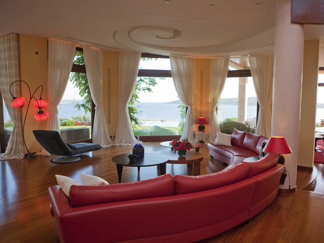 Faros Villa - Living Room