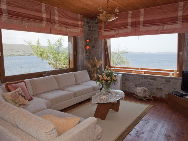 Faros Villa - Stone Villa Living Room