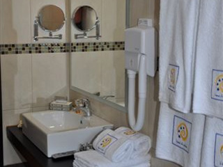 Amalias Hotel - Bathroom