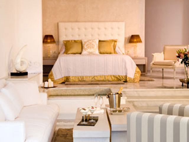 Gold Suites Santorini - 