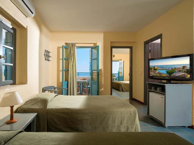 Silva Beach Hotel - 