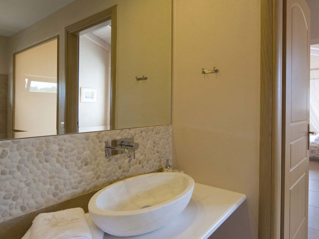 Ideales Resort - Corali Villa:Bathroom