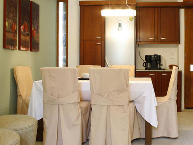 Manolioudis Villas - Dining Room
