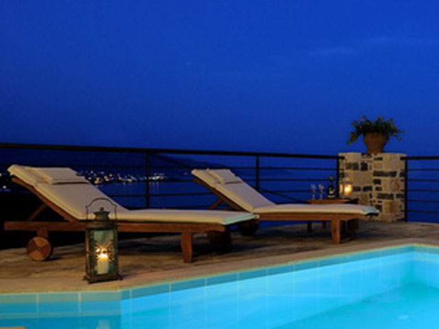 Ierapetra Villas - Swimming Pool Night View