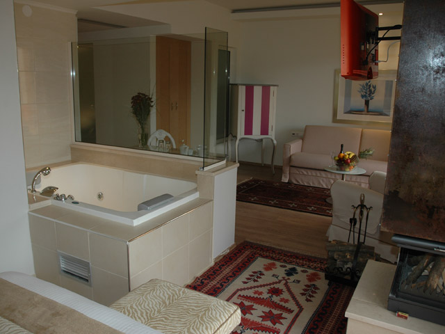 Litohoro Olympus Resort Villas & Spa - Bathroom
