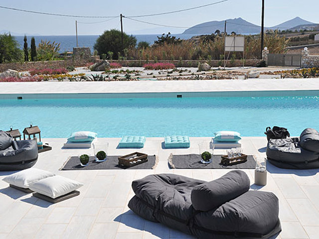 Stagones Luxury Villas - Pool Area