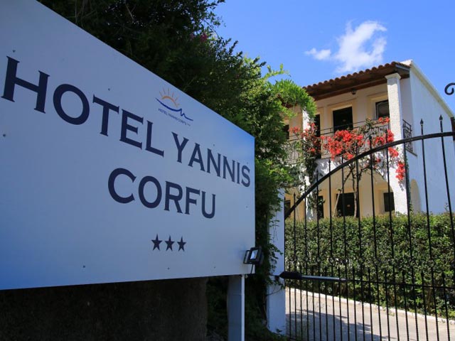 Yannis Hotel Corfu - 