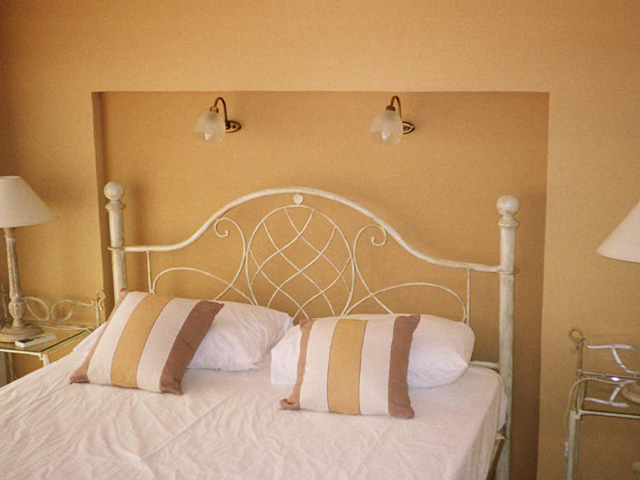 Agnadi Suites - Bedroom