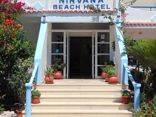 Nirvana Beach Hotel - 