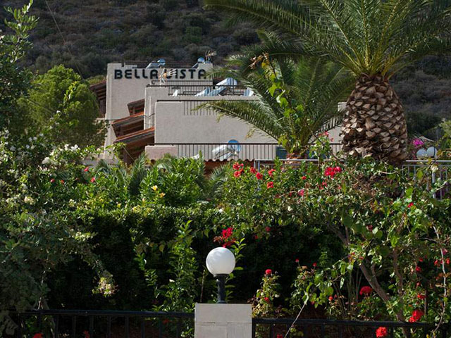 Bella Vista Apartments - 