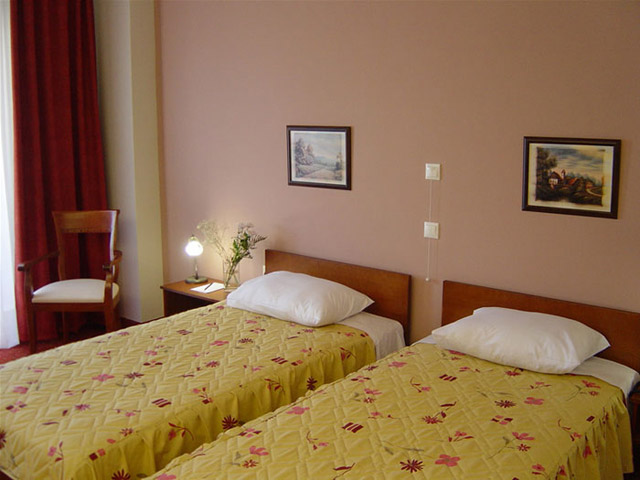 Achillio Hotel - Bedroom