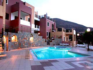 Minois Apartments - Swimming Pool