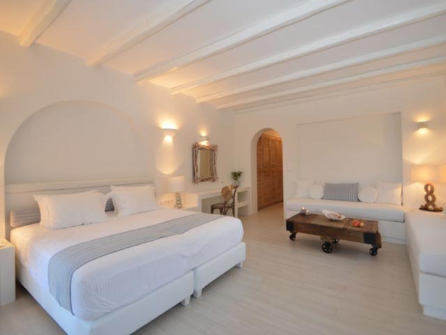 Villa Marandi Suites - Bedroom