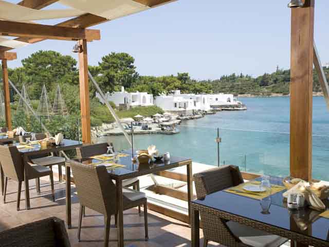 Minos Beach Art Hotel - 