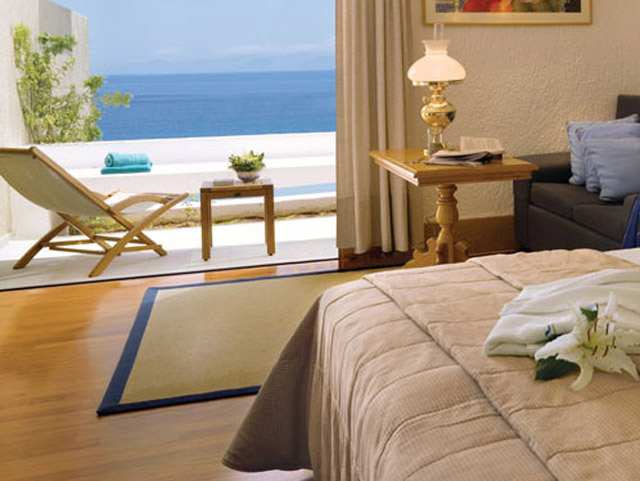 Porto Elounda Golf and SPA Resort - Deluxe Room Bedroom & Pool Area