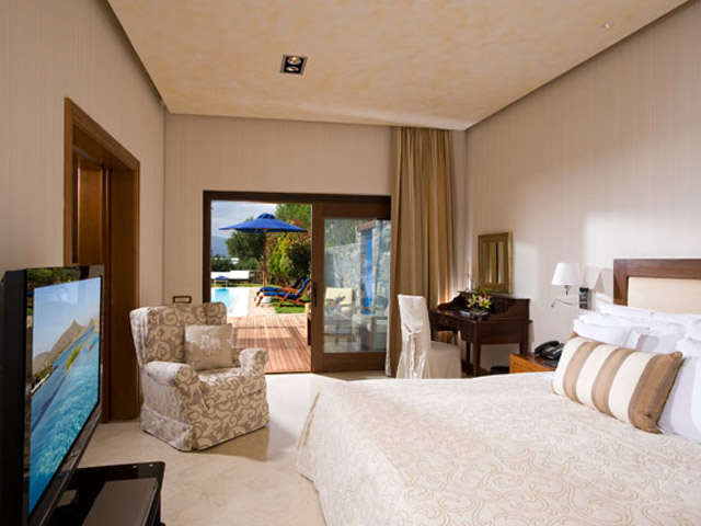 Elounda Beach Exclusive  & Platinum Club - Elounda Beach Exclusive Club  Grand Suites Bedroom