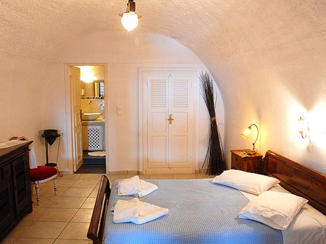 Sunny Villas Traditional Suites - 