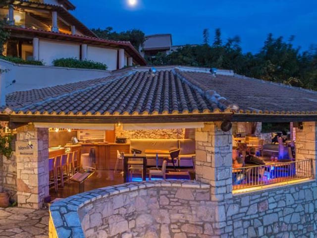 Domotel Agios Nikolaos Suites Resort - 