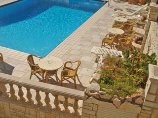 Rodini Beach Hotel & Apartments - Swimming Pool
